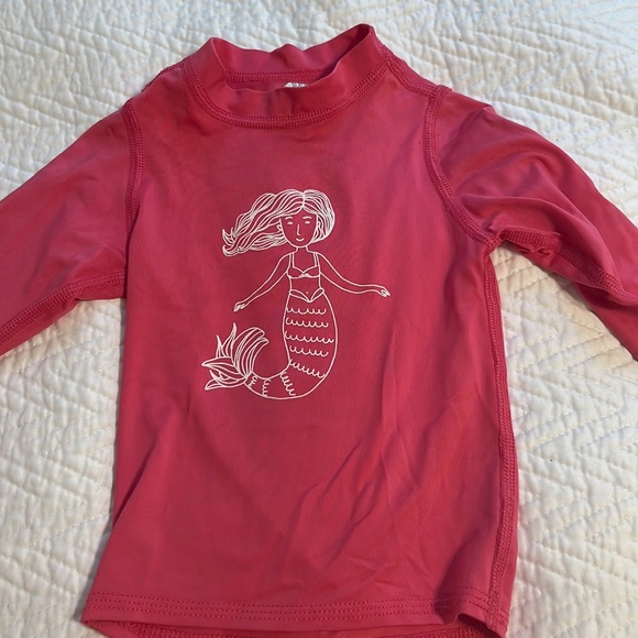 Honey Bee Tees 2T Girls Mermaid Rash Guard/Swimshirt - Picture 1 of 2